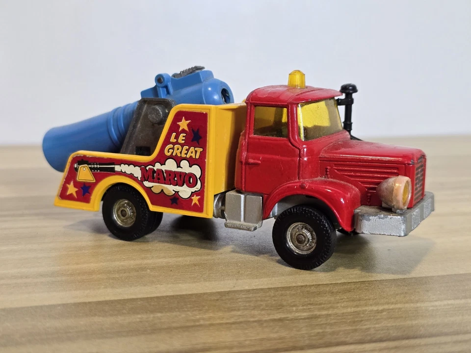 Veículo vintage Corgi Le Great Marvo Berliet circo humano canhão caminhão 1163 carro. - Imagem 1 de 4