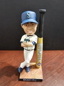 2015 SGA Bobblehead Nelson Cruz - Edición Broomstick Seattle Mariners, béisbol... - Imagen 1 de 5