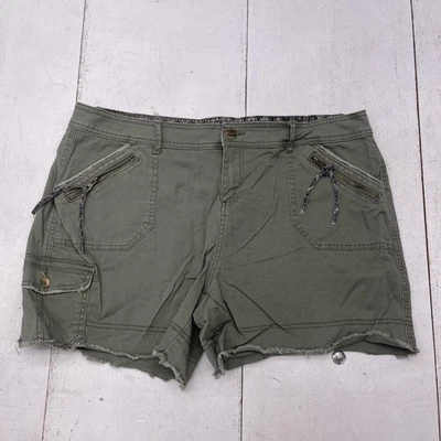 Maurices Shorts Womens 15/16 Green Cargo Utility Zip Pocket Raw Hem Casual - Image 1 of 4