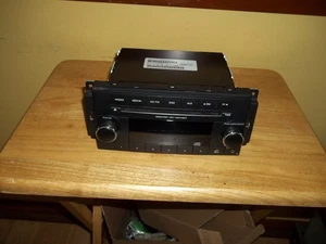 Chrysler Dodge Jeep AM FM 2013-2017 MP3 radio reproductor de CD pieza - P05091195AB - Imagen 1 de 6