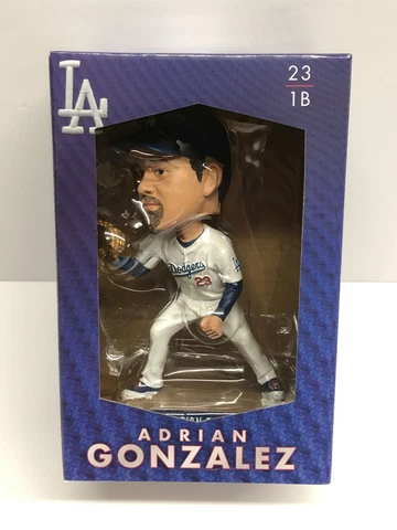 Adrian Gonzalez GOLDEN GLOVE ~ 2015 Bobble Bobblehead SGA Cover