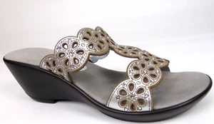 Onex Women’s Wedge Slide Casual Sandals, Size 5.0 M, Silver Metallic. NEW, 31652 - Picture 1 of 10