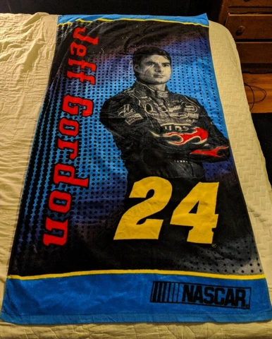 Jeff Gordon #24 Dupont Beach Towel Large. Nascar. 56" x 29" Cover