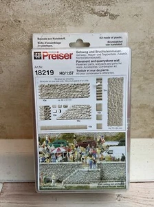 Preiser 18219 Pavement And Quarrystone Walling Combination Kit, HO 1:87 Scale. - Foto 1 di 3