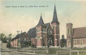 Eckkirche & Torstraße. White River Junction, Vintage handkolorierte Postkarte - Bild 1 von 2