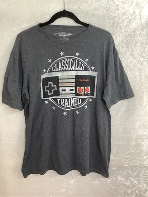 Camiseta Nintendo Entrenada Clásicamente Para Hombre XL NES Controlador Juegos Punk Retro Foto 1 de 4