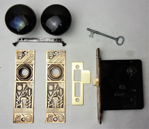 Antique Set EASTLAKE Backplates Black Porcelain Door Knobs Mortise Lock w/ Key Cover