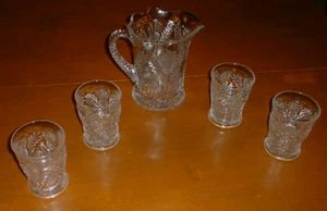Beautiful cut glass pitcher with 4 glasses. PERFECT COND. Free s/ h - Picture 1 of 3