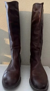 Frye Women'sTall Leather Brown Riding Boots Size 9.5 B Slender Calf - Picture 1 of 5