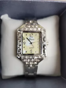 Genoa Watch Quartz Japan Wristwatch new Silver w/ White face square - Picture 1 of 1