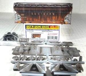KIT DE COCHE TOLVA CUBIERTA DE 2 BAHÍAS MICRO-TRAINS HO GRIT & GRIME NS/EX-SOUTHERN 2200002 - Imagen 1 de 4