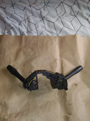 Interruptores de columna Chevrolet Malibu 1999 Foto 1 de 2