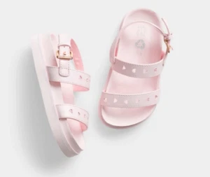 Brand New Baby Girls Gap Laser Cut Heart Slingback Summer Sandals - Sz 5/6 - Picture 1 of 5