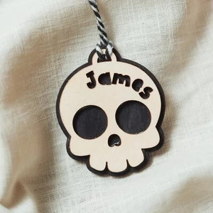 Scary Skull Halloween Boo Basket Name Tag! Halloween party decorations - Picture 1 of 6