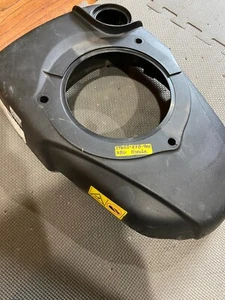 Cubierta de ventilador Honda 19611-Z8B-900ZB - Imagen 1 de 2