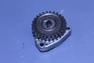 BOMBA DE ACEITE MOTOR SUZUKI 16400-44100 Foto 1 de 4