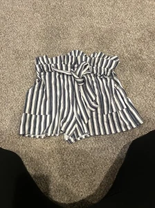Express NEW High Waisted Striped Ruffle Shorts Womens Small Red Black White Tie - Picture 1 of 3