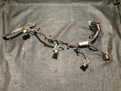 Жгут проводов топливной рейки 06–11 Chevy Impala Pontiac G6 3,9 л LZ9 - Изображение 1 из 4