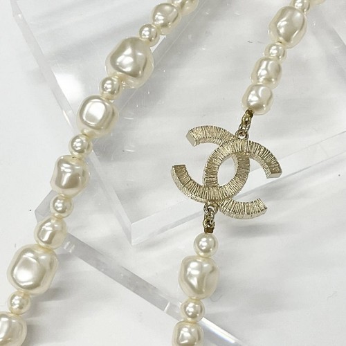 Collana Chanel Girocollo Marca Coco Perla Oro Bianco Logo CC Accessori Donna