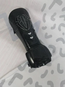 Juguete electrónico para niños WWE ROMAN REINS GAUNTLET Mattel 2016 *Probado* - Imagen 1 de 7