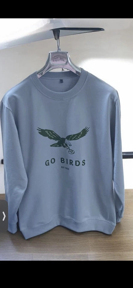 Philadelphia Eagles Women’s Sweatshirt XL Crew Neck Long Sleeve Blue - Image 1 of 1