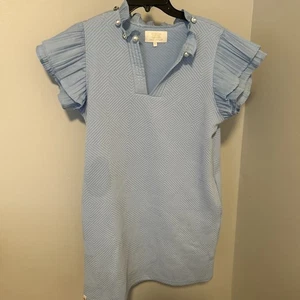 Vestido Simply Southern Pequeño Azul Claro Manga Corta Cuello en V Estrás Perla - Imagen 1 de 8