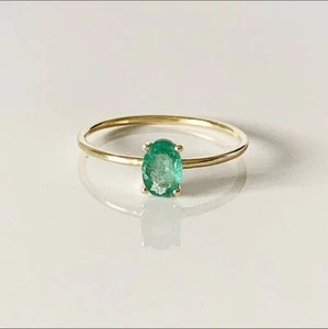 Natural Emerald Gemstone Solitaire Stacking Ring 10k Solid Yellow Gold Ring - Picture 1 of 4