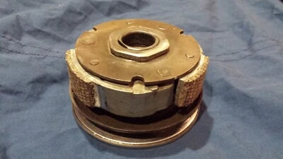 SERVICIO DE REVESTIMIENTO DE EMBRAGUE HONDA NQ50 Spree  Foto 1 de 4