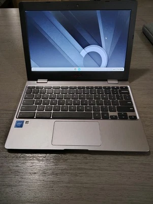 Asus Chromebook cx22n 11.6-inch hd  32gb  intel celeron n3350 4gb - Image 1 of 4
