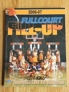 Trainer Pat Summitt signiert 2006-07 Tennessee Lady Vols Basketball Media Guide Echtheitszertifikat - Bild 1 von 4