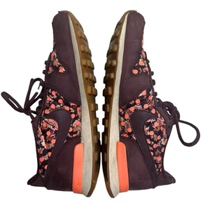 Liberty London X Nike Internationalist Womens Trainers Sneaker US 8 EUR 39 - Picture 1 of 8