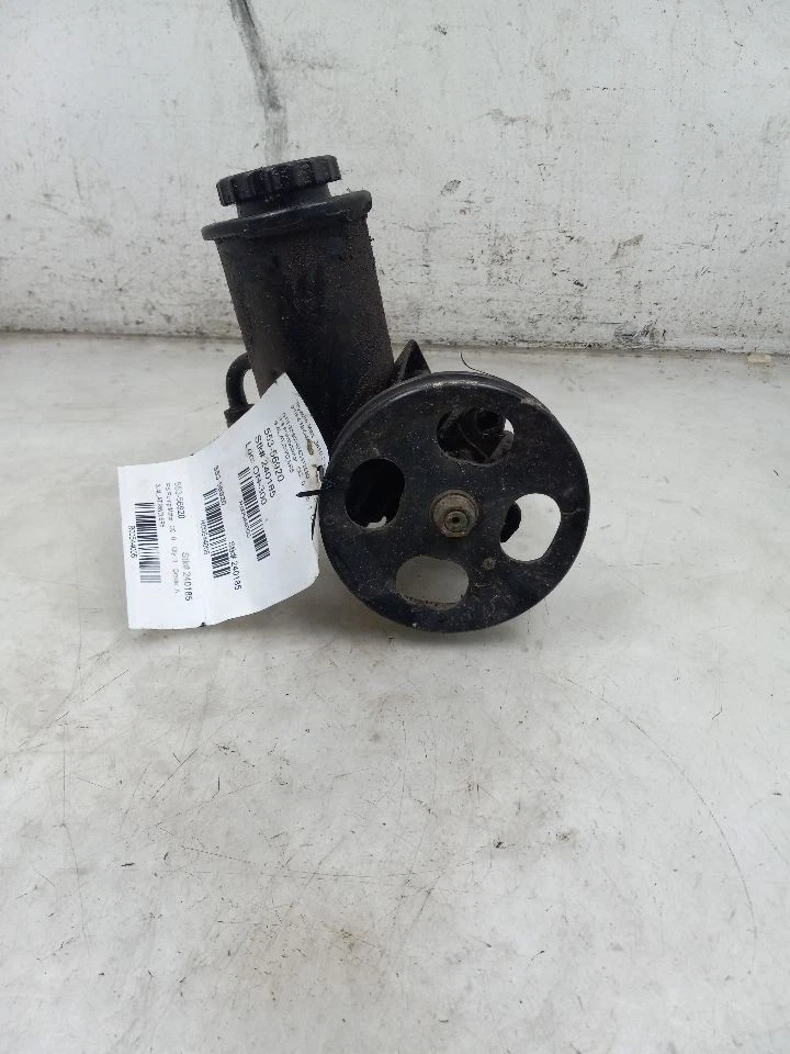 95 96 97 98 99 00 01 02 03 04 TOYOTA TACOMA SR5 3.4L POWER STEERING PUMP - Image 1 of 4