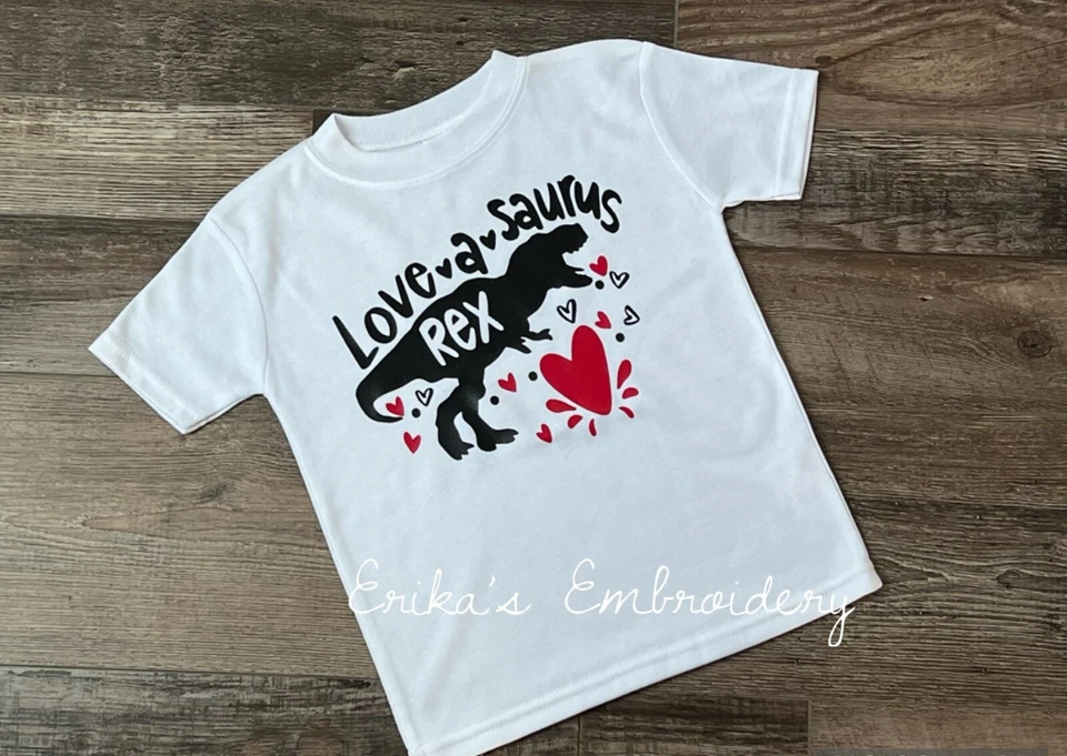 Camisa de dinosaurio Rex Love-a-saurus para niños pequeños T-Rex Foto 1 de 1