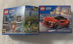 LEGO CITY: Red Sports Car (60448) Accessory Set (40170)