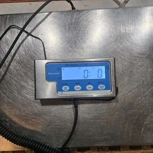 Brecknell LPS-150 Digital Shipping Portable Scale 150lb x 0.05lb 12" x 15" - Picture 1 of 5