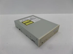 Lecteur CD-ROM Plextor UltraPlex Wide 40TSUWi SCSI - Lunette beige - Photo 1/7