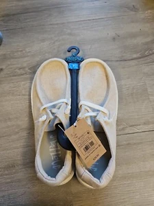 Mad love izzy tan size seven sneakers - Bild 1 von 5