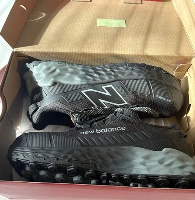 Zapato de seguridad New Balance Fresh Foam Cremorne puntera compuesta en negro y gris talla 6 Foto 1 de 4