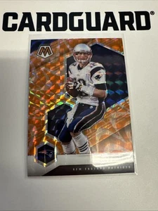 2021 Panini Mosaic - Tom Brady #137 Mosaic Reactive Orange Prizm Patriots NFL - Picture 1 of 4