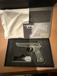 1:2 M92A1 Beretta Model Metal Toy Gun w Clip Non-Firing Seiko Flagship Model - Picture 1 of 14