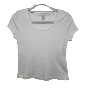 Urban Rebel White Crop Dainty Top Sz M W/TJ Maxx Tag No Brand Store Tag W/ Holes - Picture 1 of 7