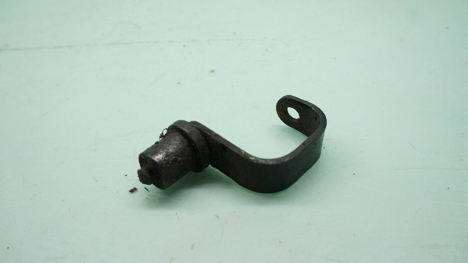 1970 Triumph TR6R Trophy TR6 650cc T120 T120R Bonneville *1397 OIL TANK BRACKET - Image 1 of 3