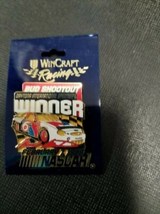 Mark Martin Daytona Bud Shootout Winner February 7, 1999 Hat PIn - Picture 1 of 1
