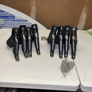 Shimano Ultegra Di2 ST-6770 Rim Brake Electronic Shifters Lot . 4 Pairs - Picture 1 of 22