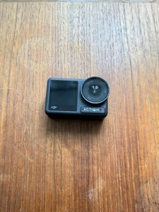 DJI Osmo Action 4 Camera - Picture 1 of 9