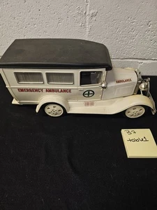 Jim Beam Emergency Ambulance Decanter (EMPTY). No License Plate - Picture 1 of 8