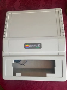 ✅ ⌘ Apple II Plus Computer CASE , Super  Nice Condition - Picture 1 of 9
