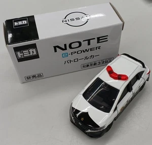 Nissan NOTE E POWER Patrol Car Model Tomica Tokyo Metropolitan Police Takara Tom - Picture 1 of 12
