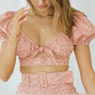 Falda Sabo Nueva Con Etiquetas Rosa Neviah Hombro Descubierto Floral Top Blusa, Talla XS Foto 1 de 4