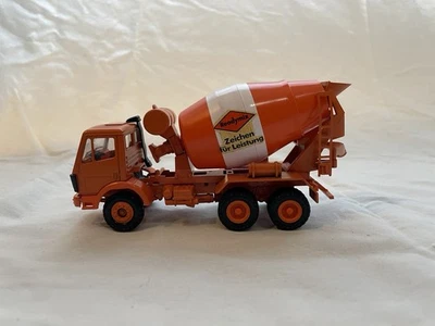 Conrad No. Смеситель цементный 3044 Mercedes Benz Readymix - Изображение 1 из 4